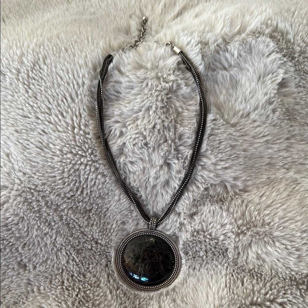 Premier Designs, reversible medallion necklace